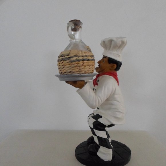 Chef with Silver Platters Sculpture - Picture 10 of 11